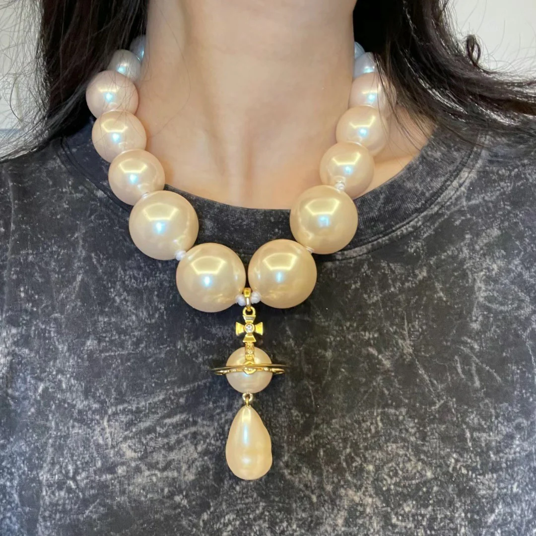 Big Pearl Drop Pendant Vintage Baroque NeckLace - Image 3
