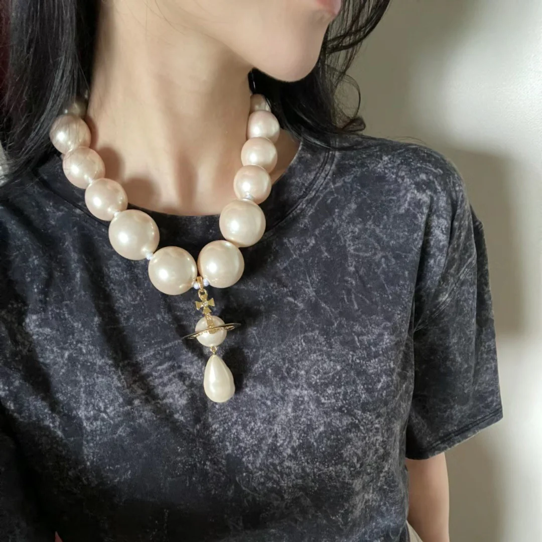 Big Pearl Drop Pendant Vintage Baroque NeckLace - Image 4