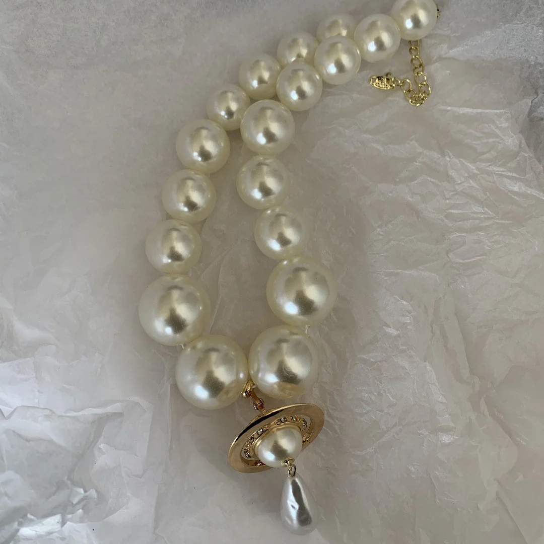 Big Pearl Drop Pendant Vintage Baroque NeckLace - Image 5