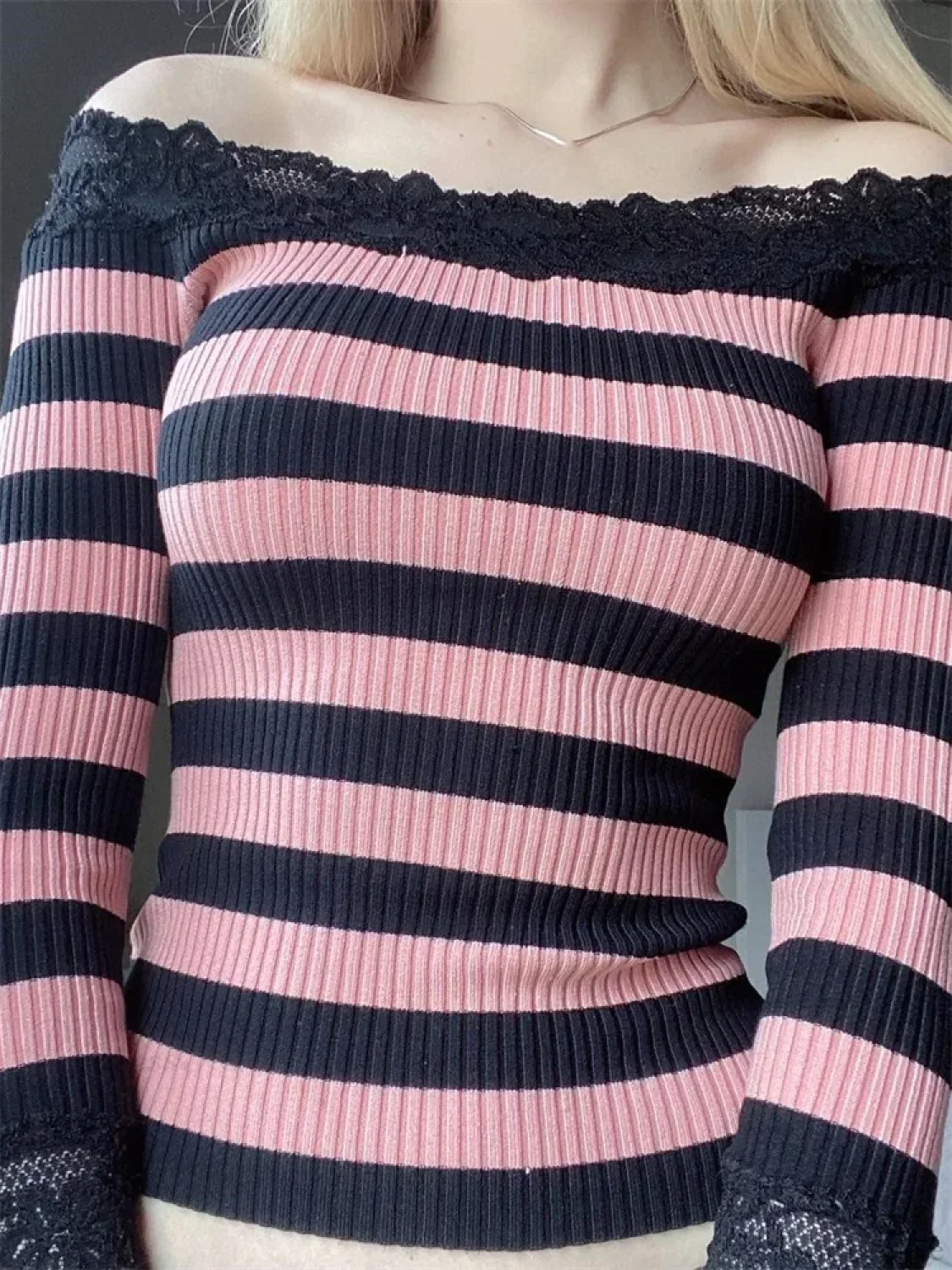 Casual Long Sleeve Retro Striped Off-Shoulder Knit Top - Image 4