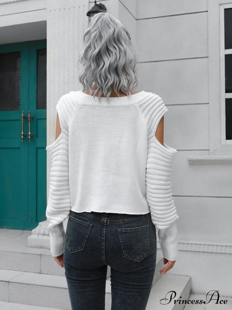 Ribbed Trim Cold-Shoulder Sweater - Image 6